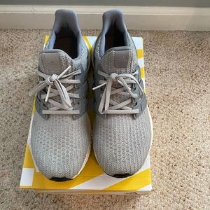 Women’s tennishoes